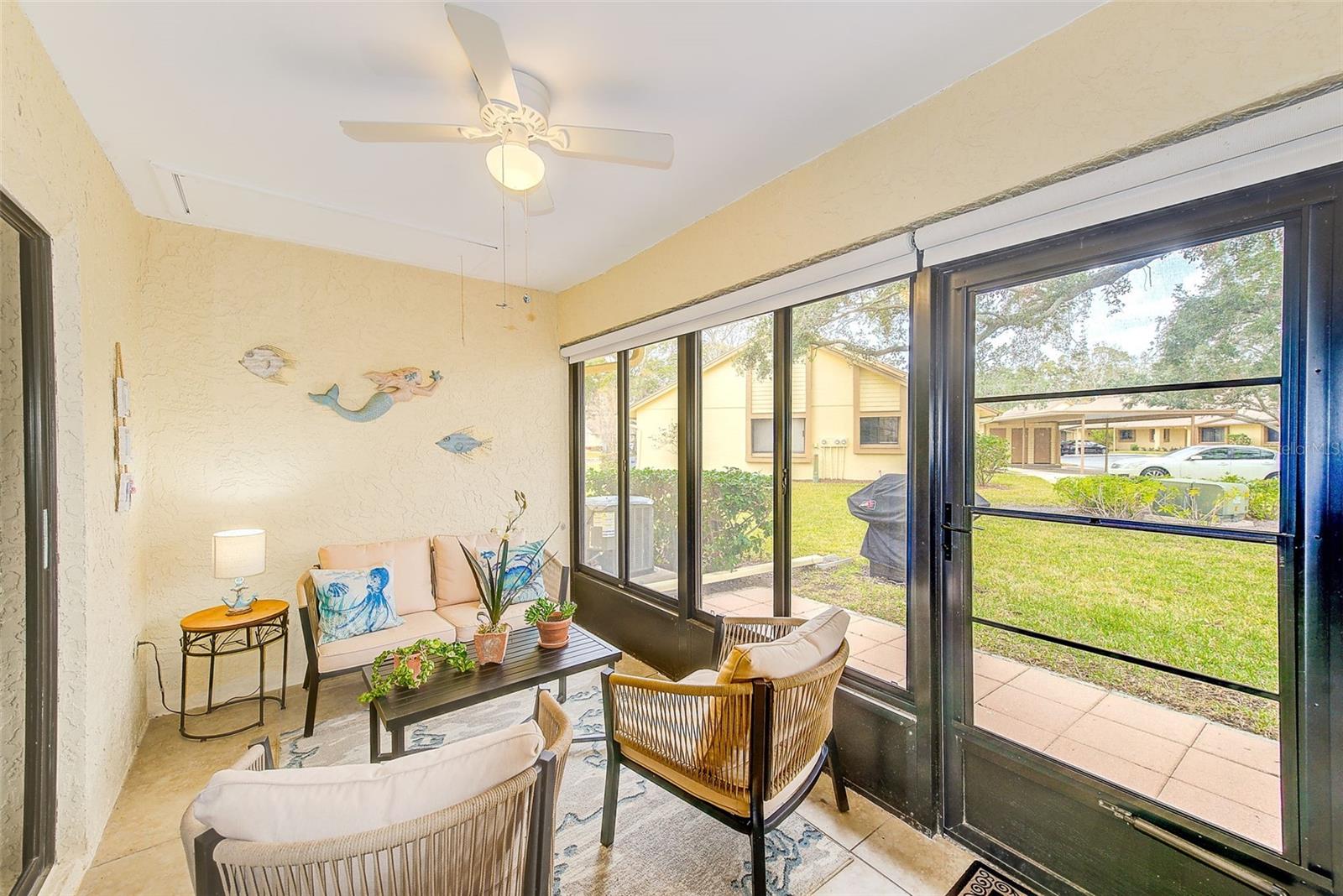 Image 24 of 28 For 2546 Oakleaf Lane 35d