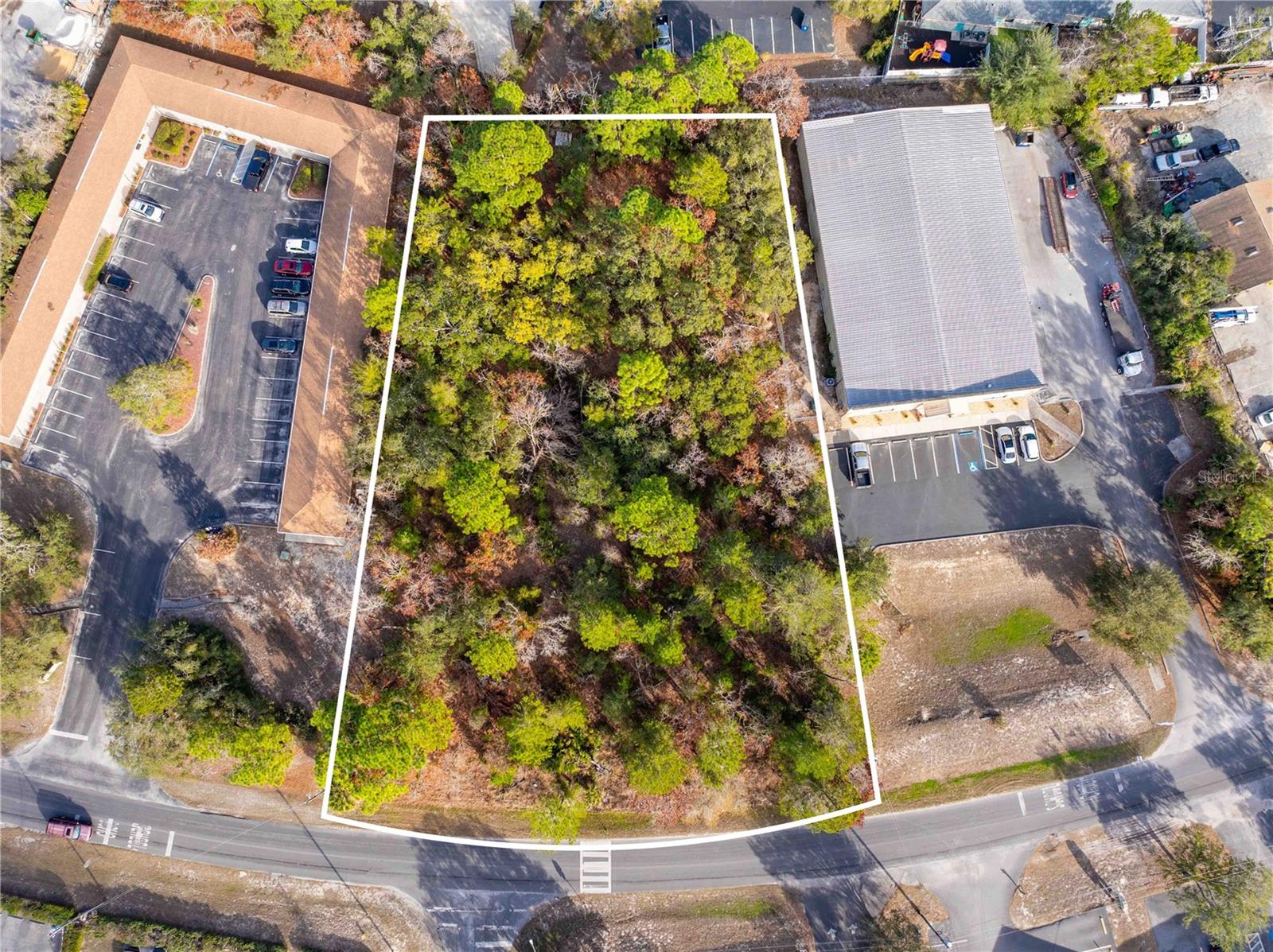 Image 8 of 12 For Lamson Avenue