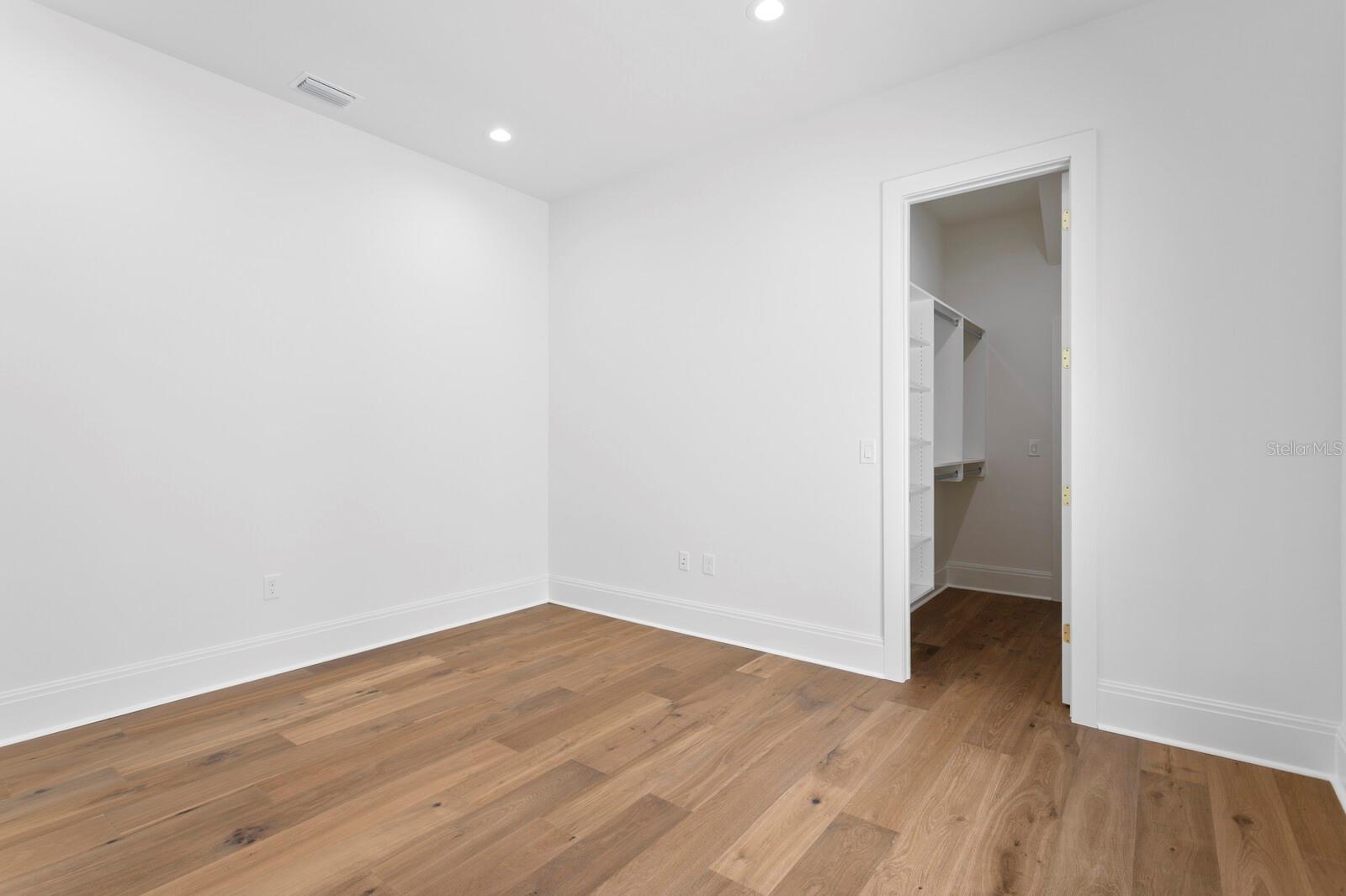 Image 74 of 100 For 4614 Tennyson Avenue
