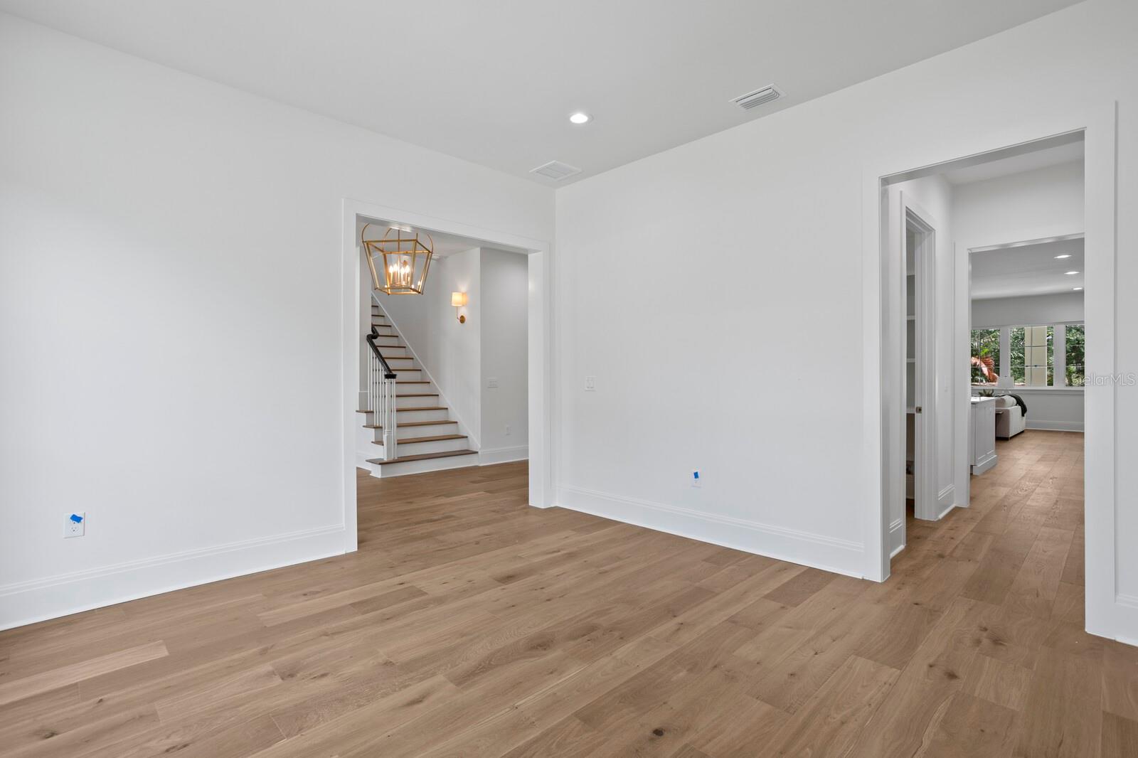 Image 79 of 100 For 4614 Tennyson Avenue