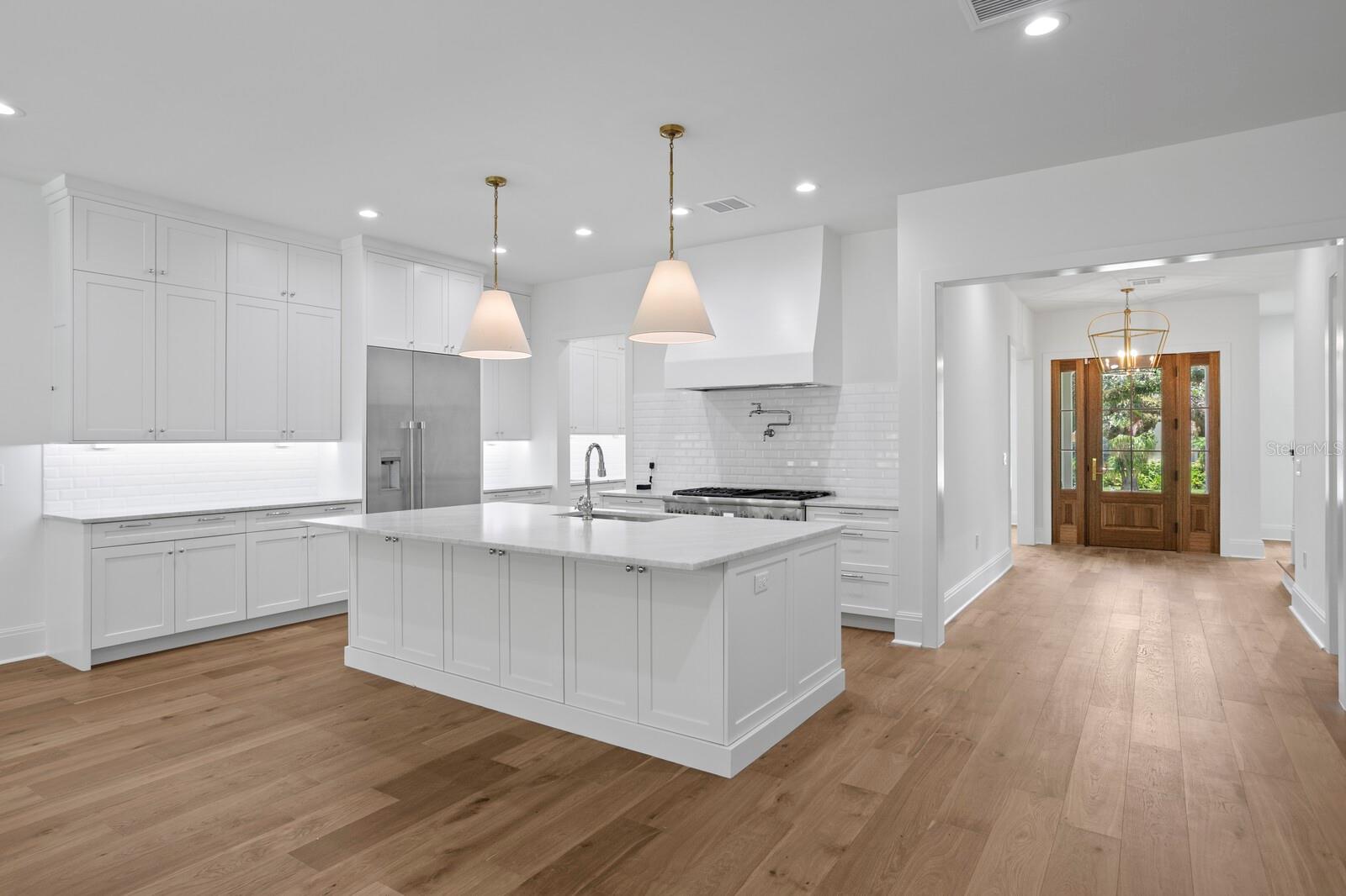 Image 89 of 100 For 4614 Tennyson Avenue