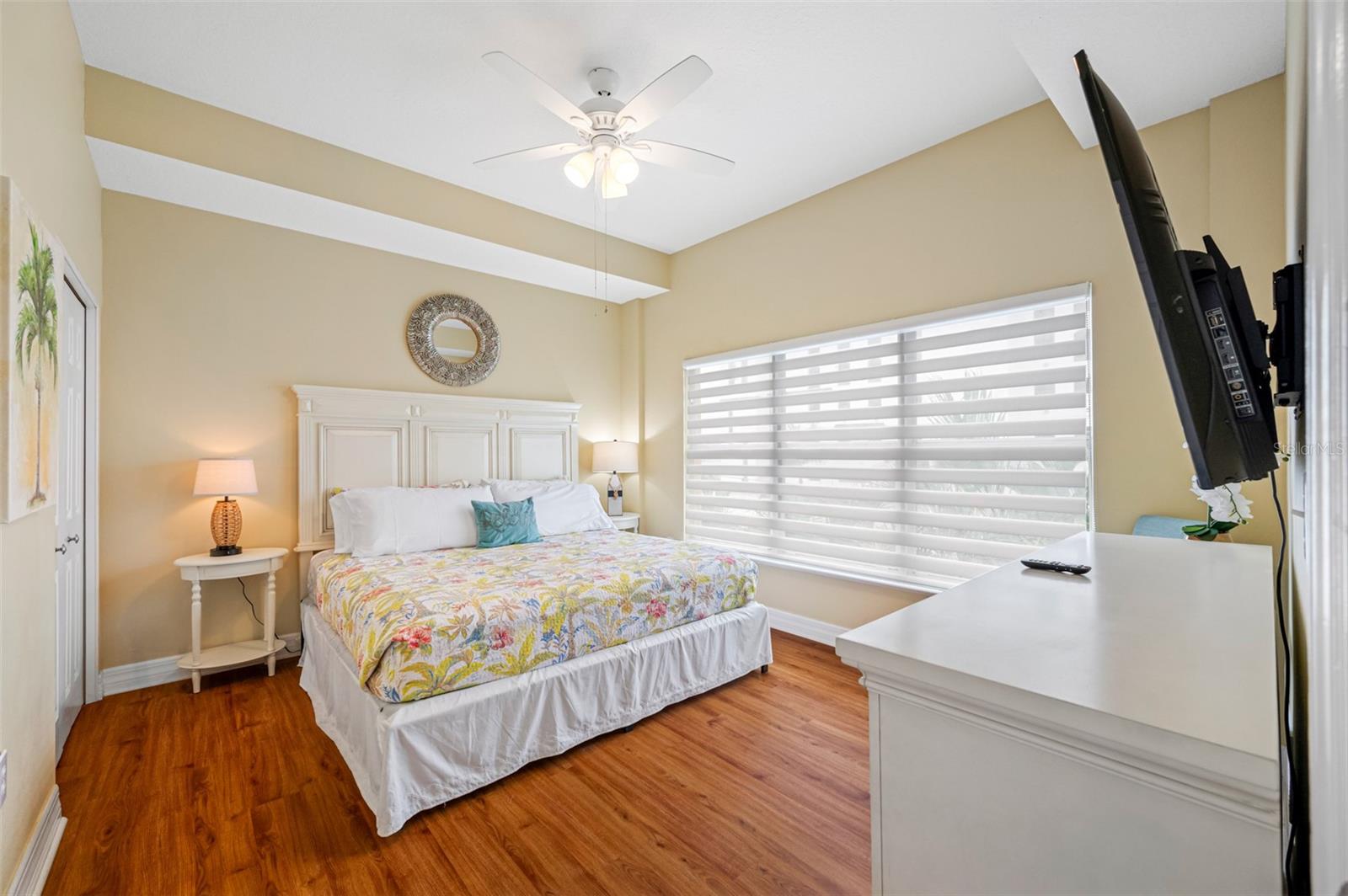Image 15 of 56 For 13235 Gulf Boulevard 306