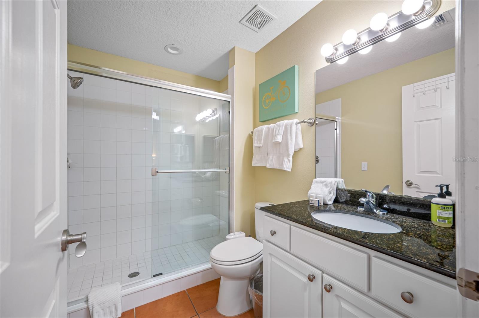 Image 23 of 56 For 13235 Gulf Boulevard 306