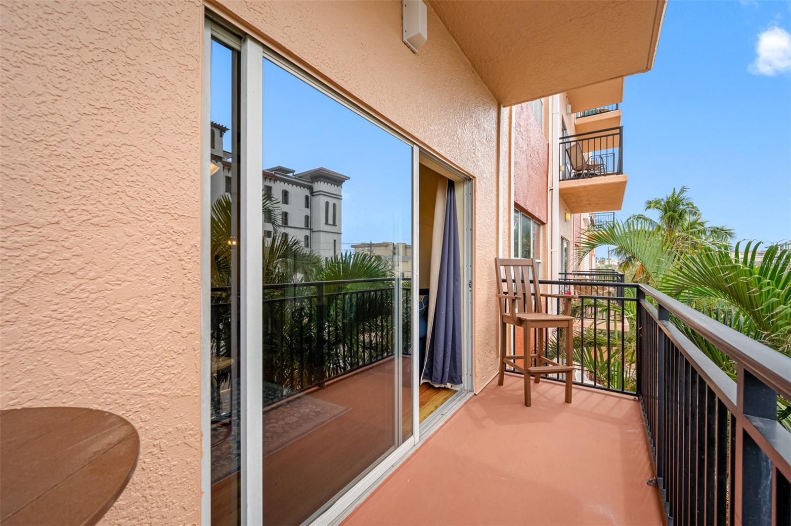 Image 29 of 56 For 13235 Gulf Boulevard 306