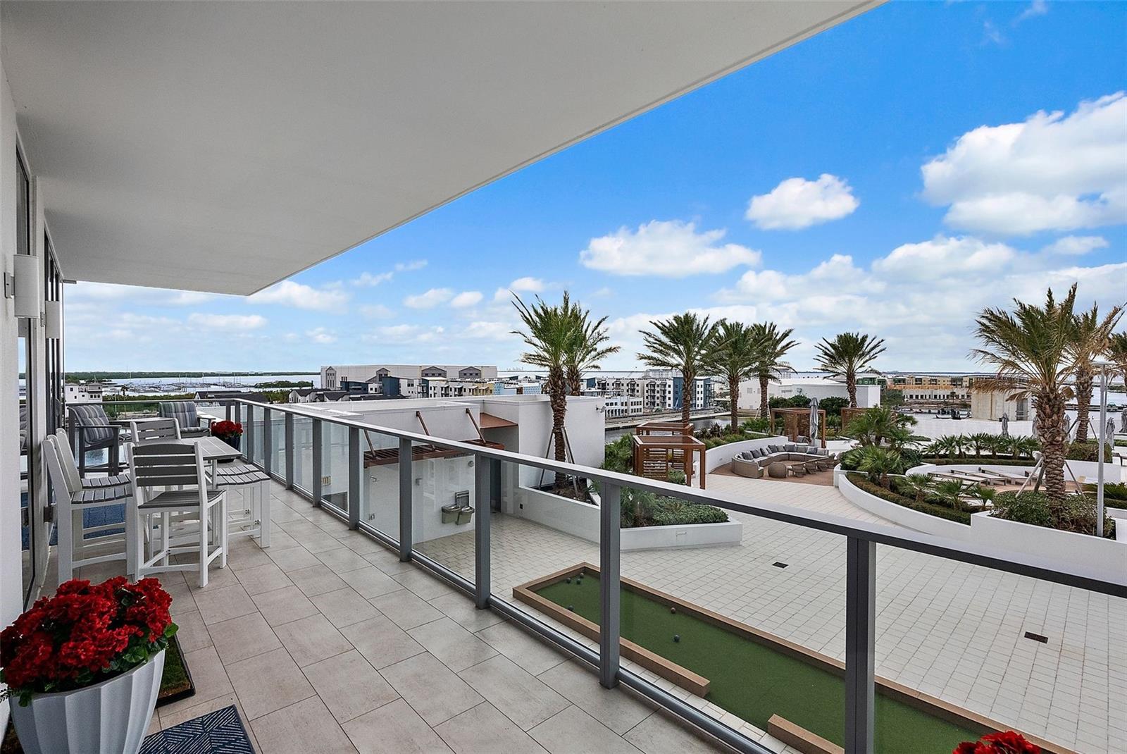 Listing photo id 21 for 5120 Marina Way 6603