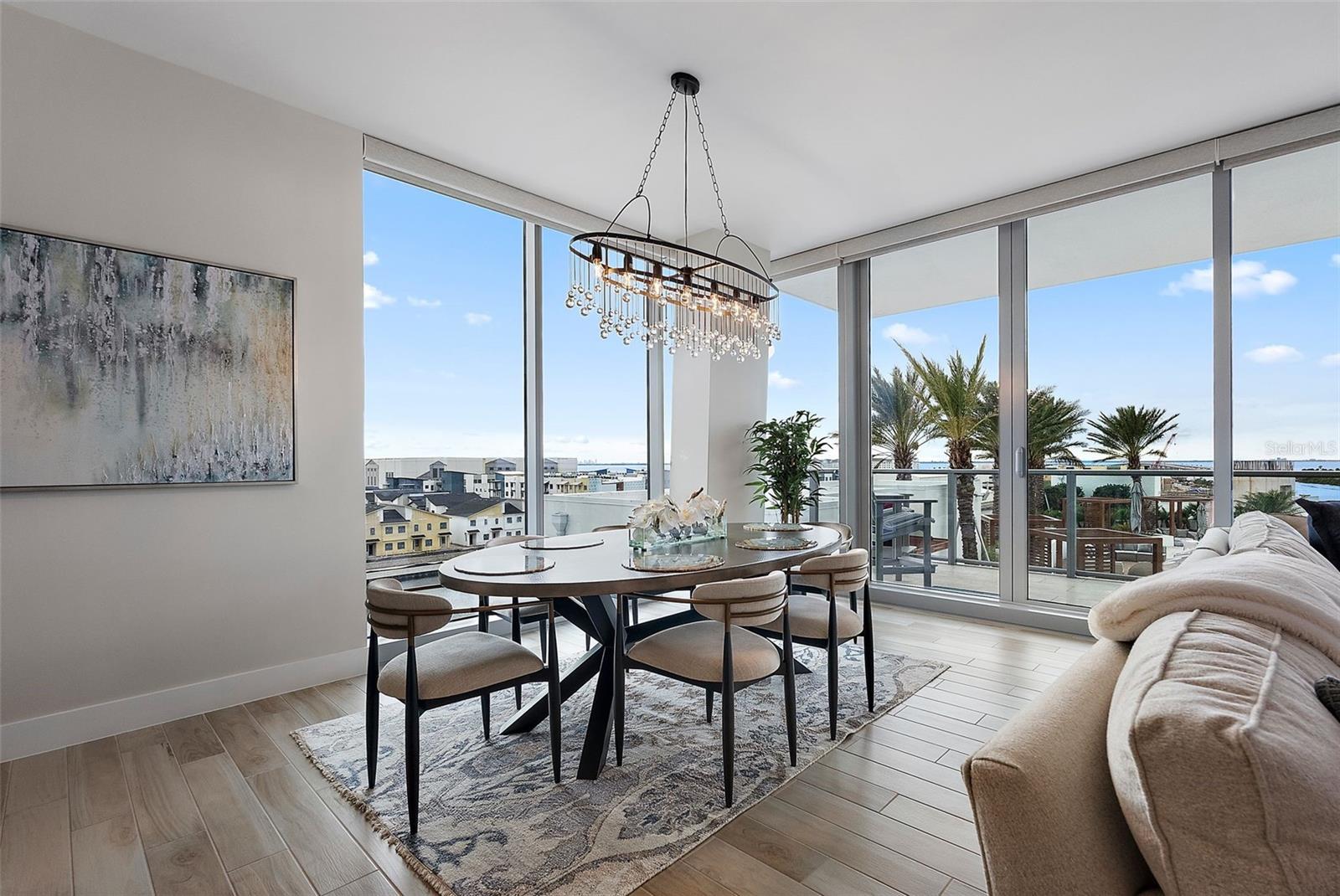 Listing photo id 5 for 5120 Marina Way 6603