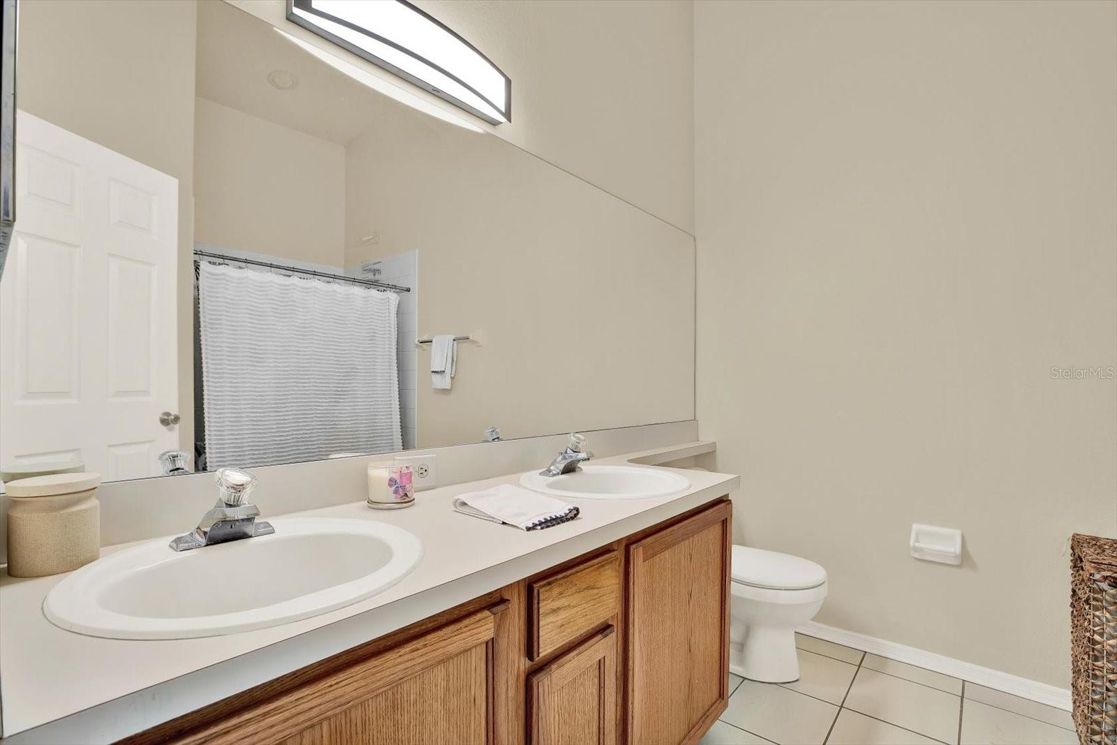 Image 15 of 24 For 8541 Hunters Key Circle