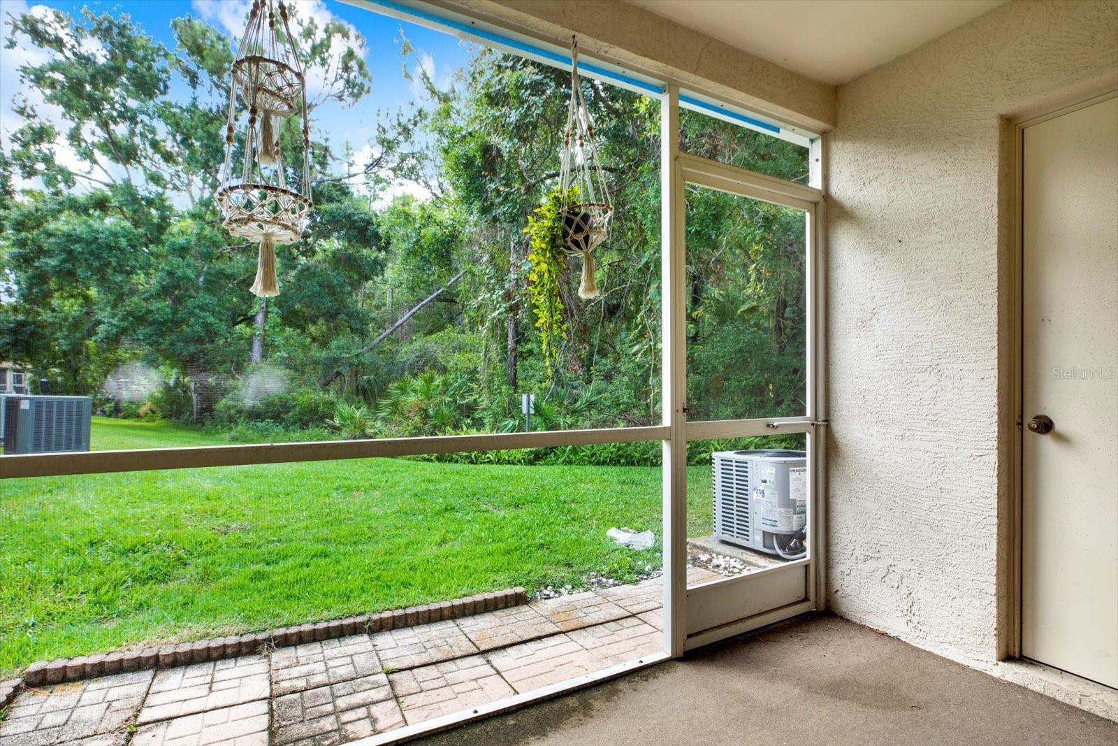 Image 18 of 24 For 8541 Hunters Key Circle