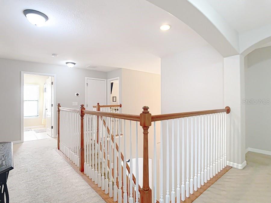 Listing photo id 22 for 1805 Abbey Trace Drive