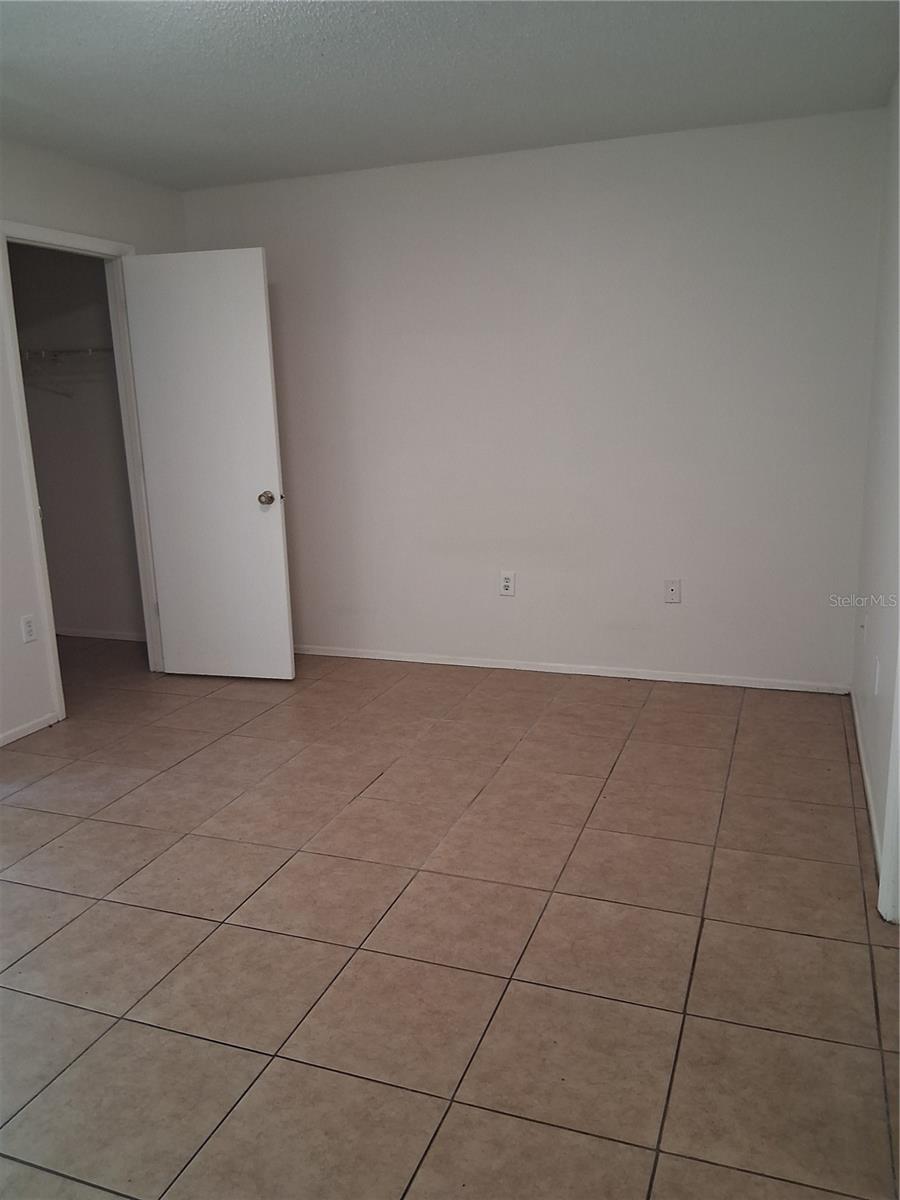 Image 14 of 15 For 2357 Walton Circle M4