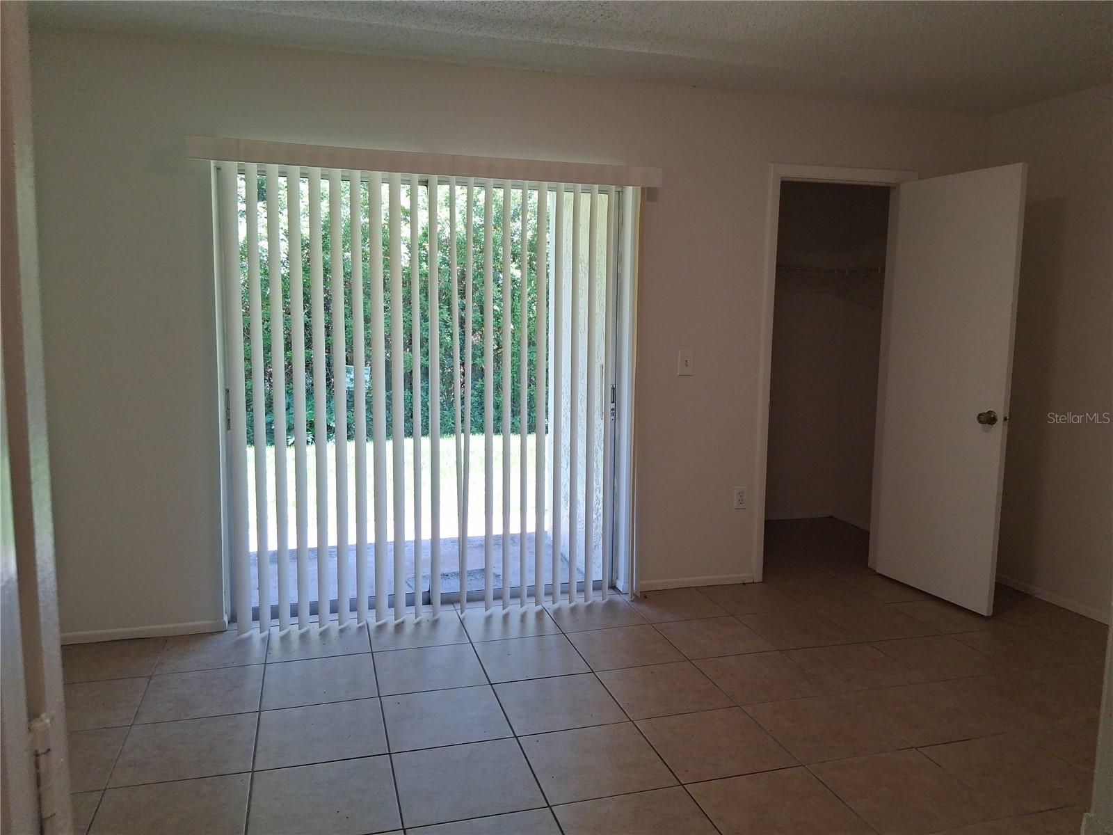 Image 15 of 15 For 2357 Walton Circle M4