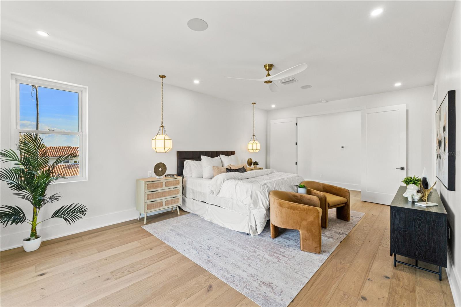 Image 65 of 100 For 531 Danube Avenue