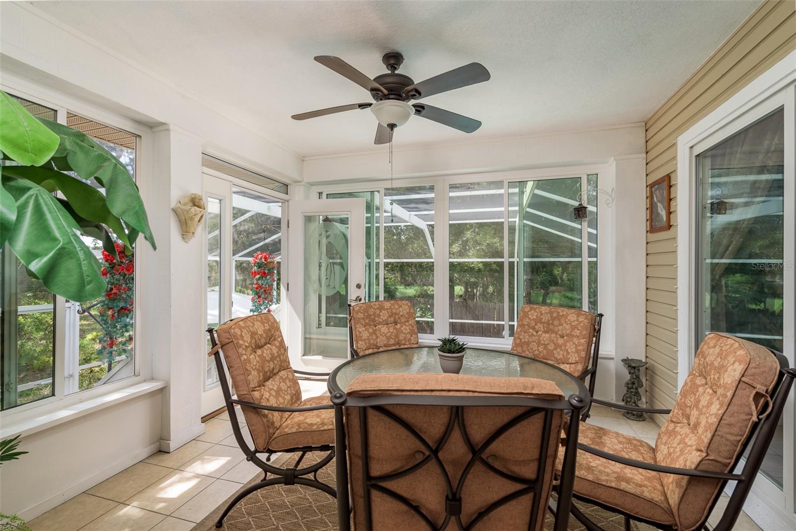 Listing photo id 25 for 1312 Gulf Road