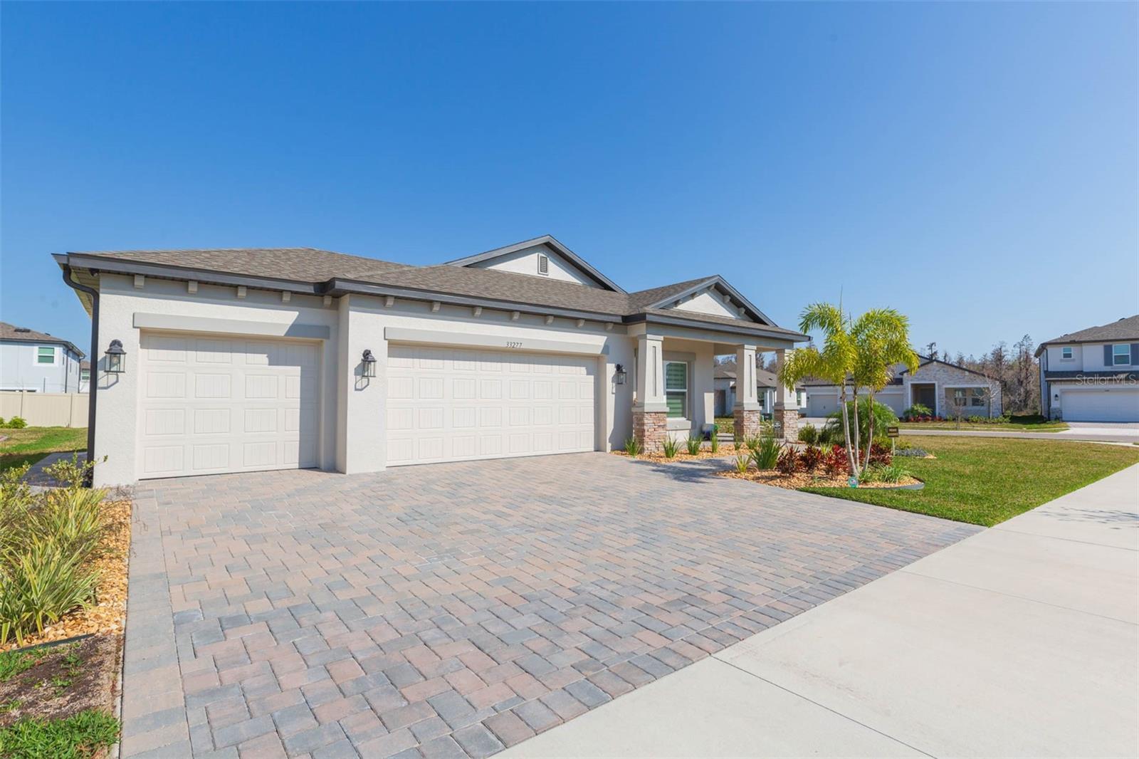 Listing photo id 0 for 33277 Rosewood Bark Way