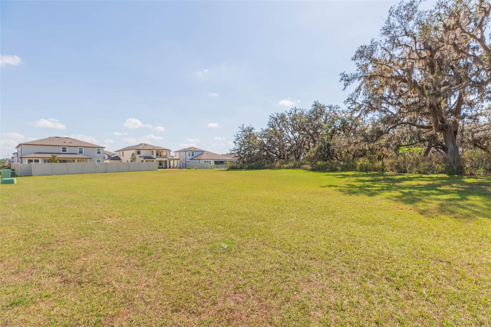 Listing photo id 57 for 33277 Rosewood Bark Way