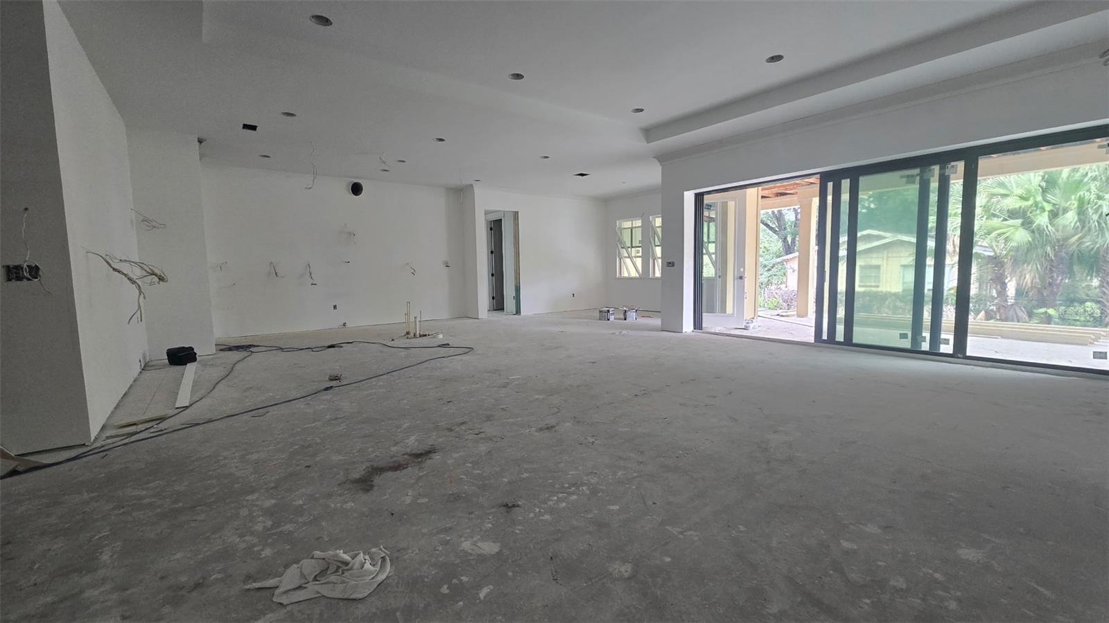 Image 7 of 11 For 515 Bosphorous Avenue
