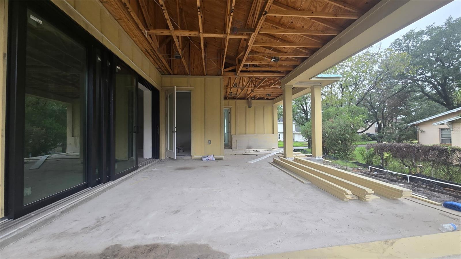 Image 9 of 11 For 515 Bosphorous Avenue