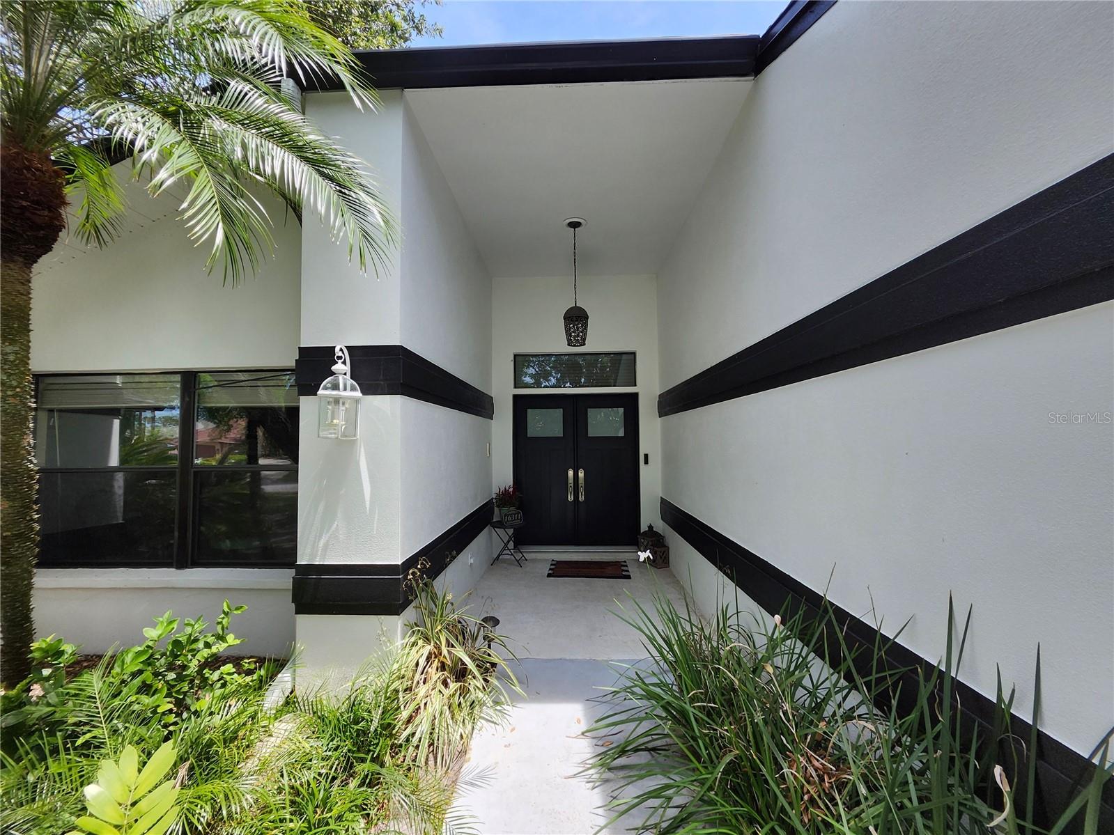 Image 20 of 84 For 16311 Colwood Drive