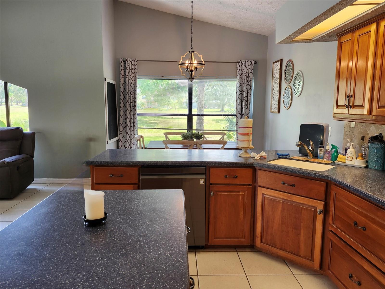 Image 34 of 84 For 16311 Colwood Drive