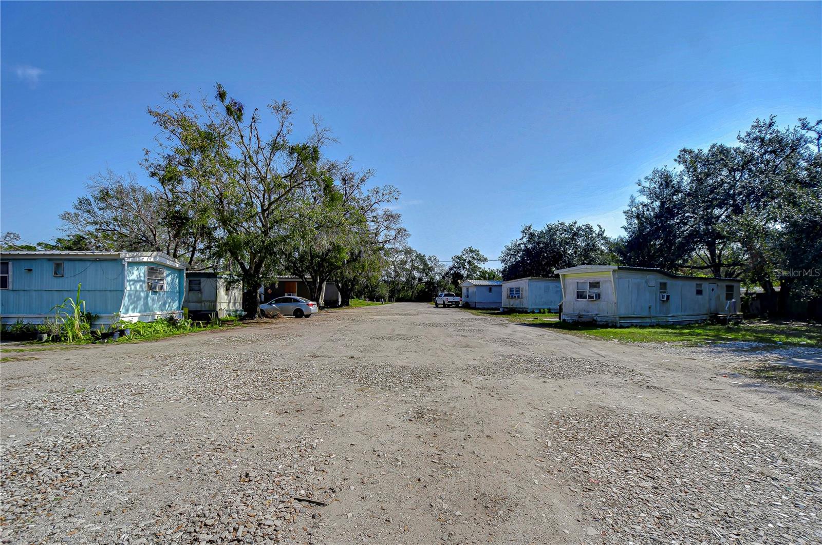 Image 12 of 35 For 425 18th Street Se