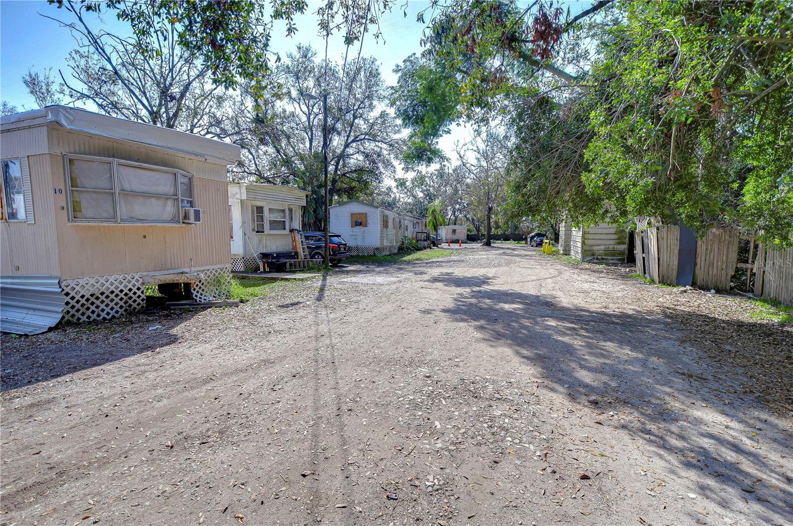 Image 14 of 35 For 425 18th Street Se