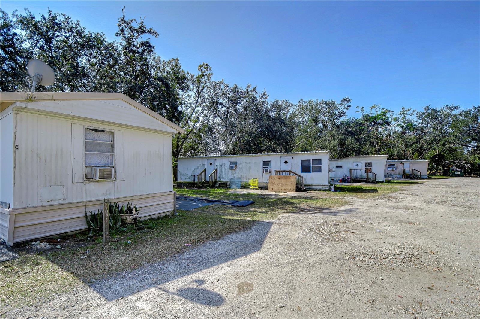 Image 30 of 35 For 425 18th Street Se