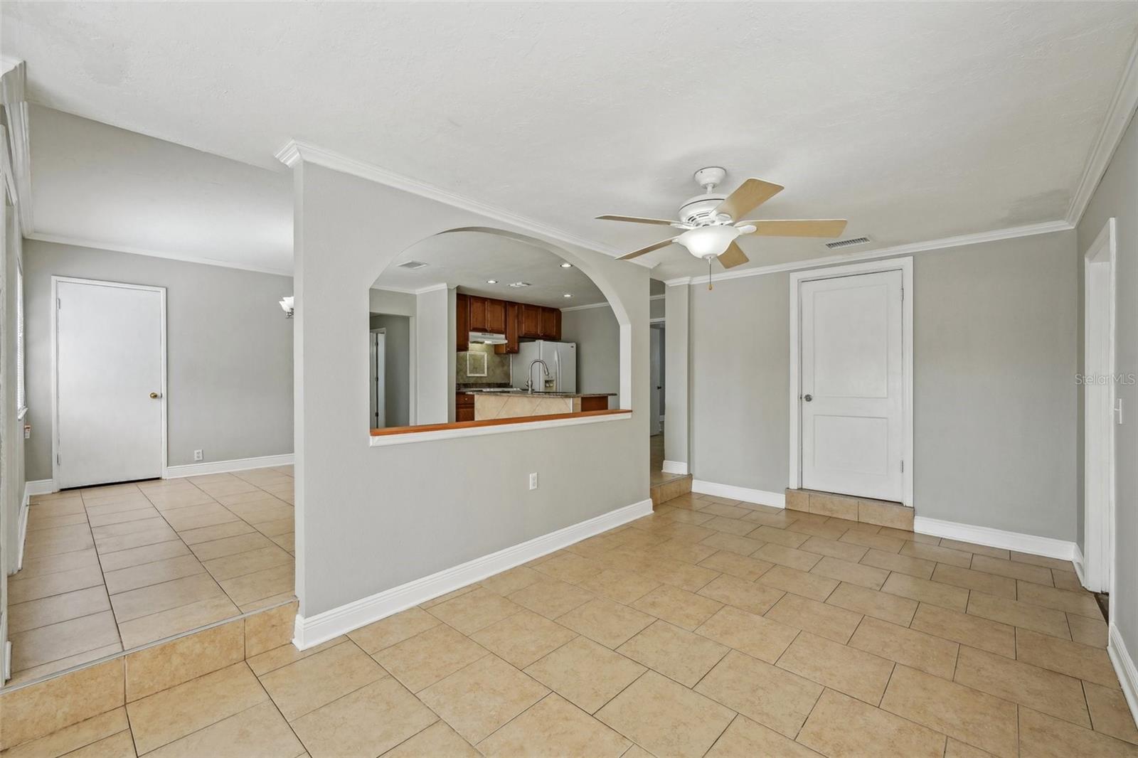 Image 15 of 44 For 4101 Leila Avenue