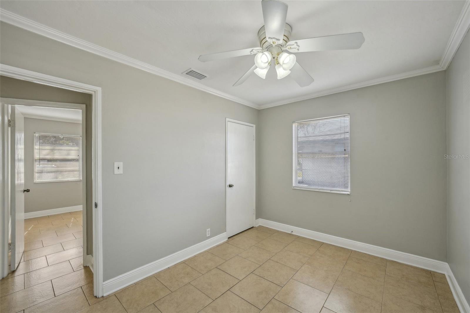 Image 21 of 44 For 4101 Leila Avenue