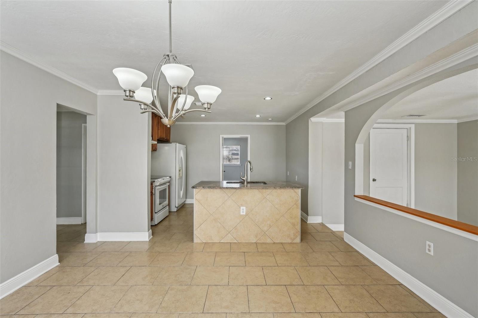Image 6 of 44 For 4101 Leila Avenue