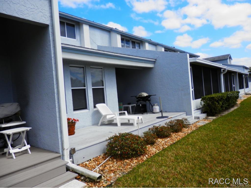 Listing photo id 0 for 10972 Cove Harbor Drive 13