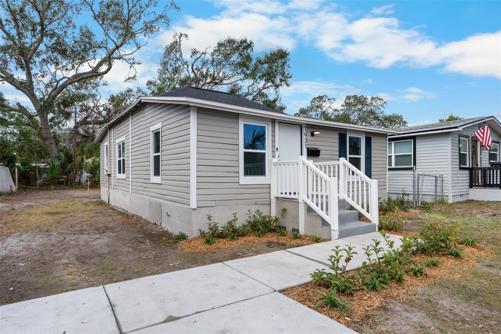Listing photo id 26 for 1931 24th Street S