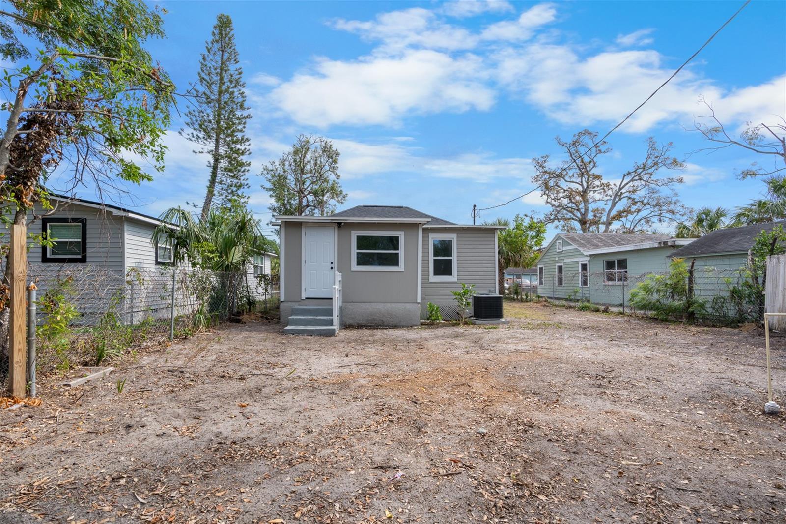 Listing photo id 29 for 1931 24th Street S
