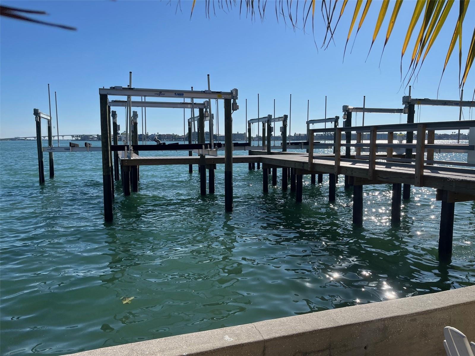 Image 15 of 15 For 1605 Pass A Grille Way 7