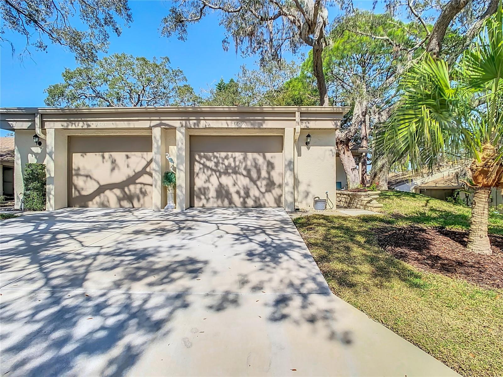 Details for 2606 Oak Circle, TARPON SPRINGS, FL 34689