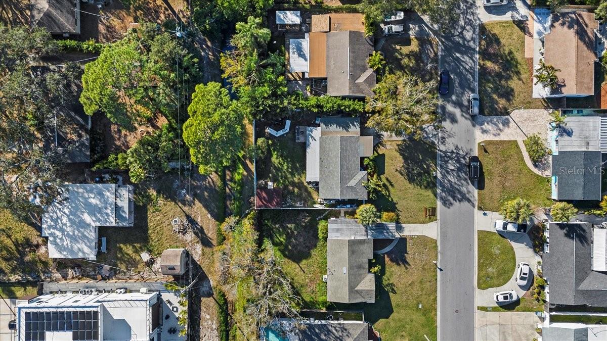Image 31 of 37 For 4106 Bay View Avenue