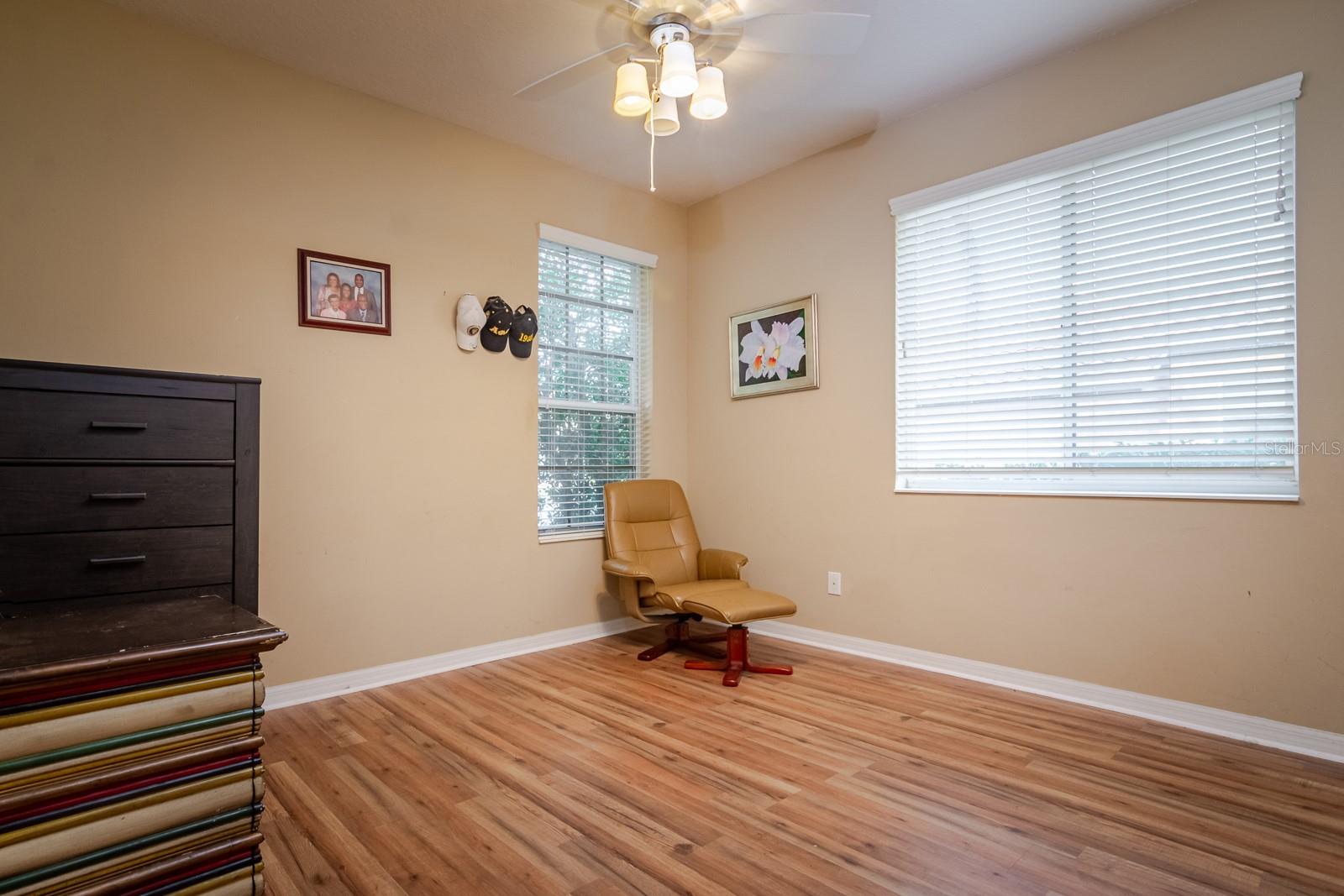 Image 21 of 49 For 10534 Bermuda Isle Drive