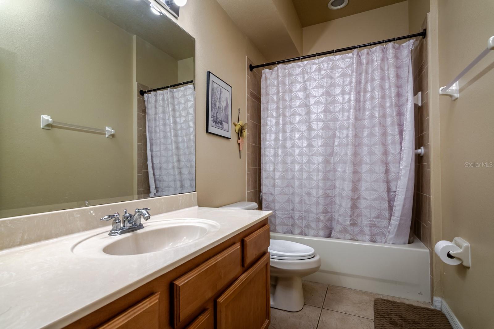 Image 25 of 49 For 10534 Bermuda Isle Drive