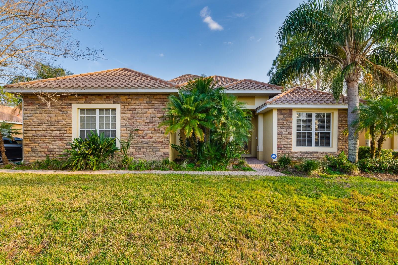 Image 4 of 49 For 10534 Bermuda Isle Drive
