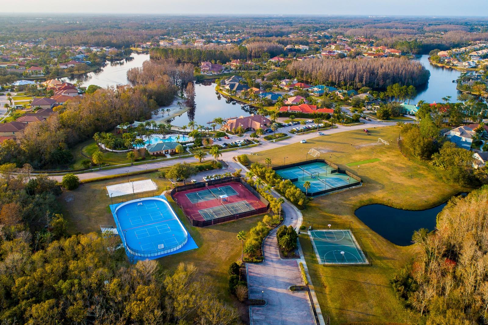 Image 43 of 49 For 10534 Bermuda Isle Drive