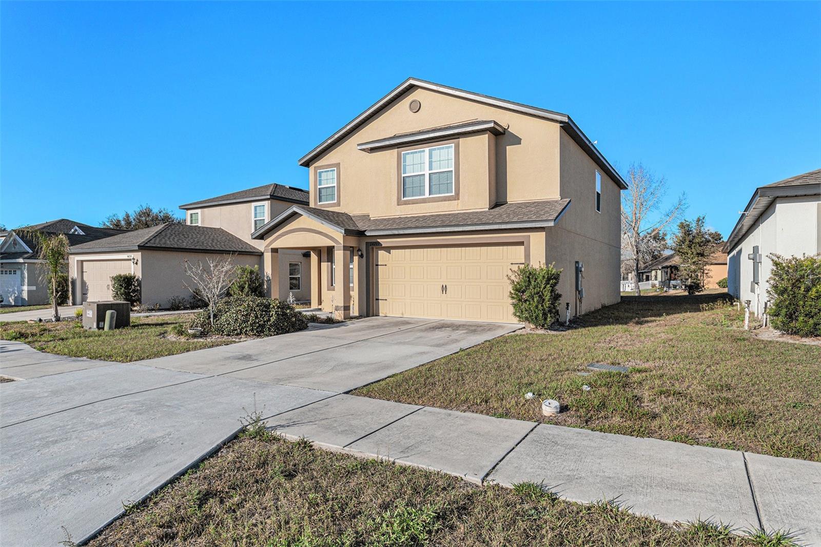 Listing photo id 1 for 14269 Lemon Yellow Tree Lane