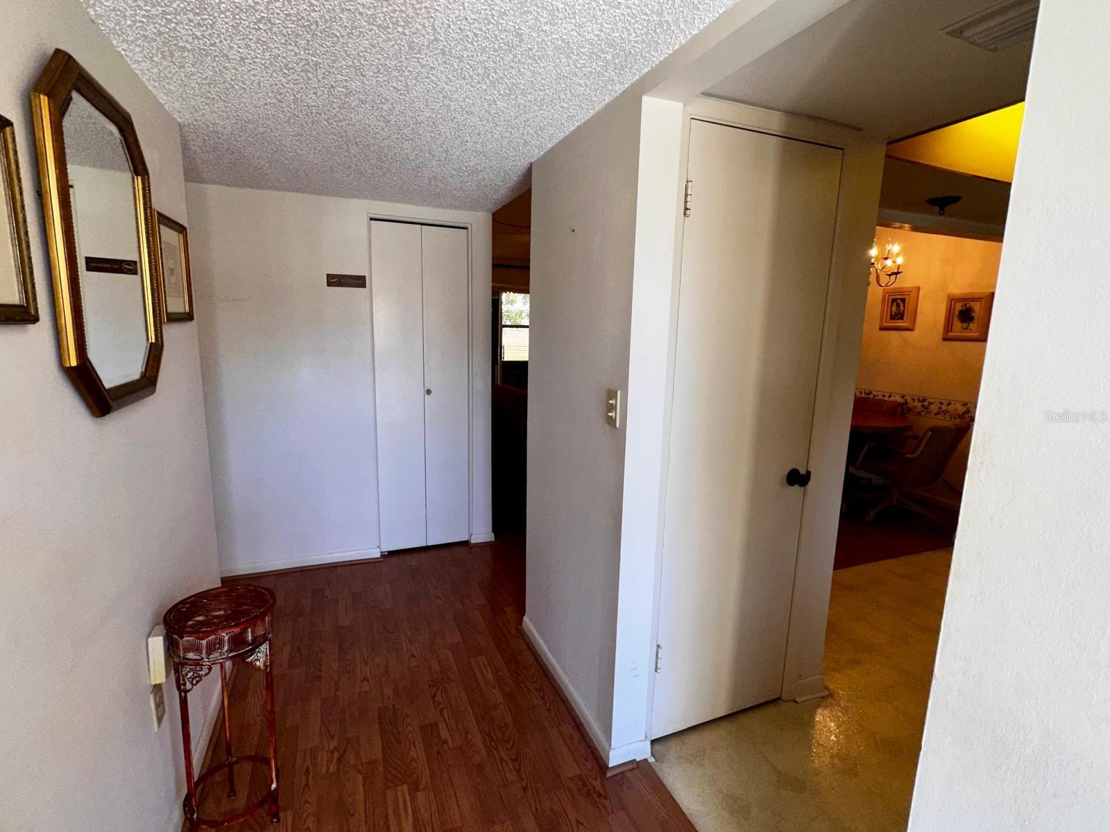 Listing photo id 16 for 7040 Cognac Drive 1