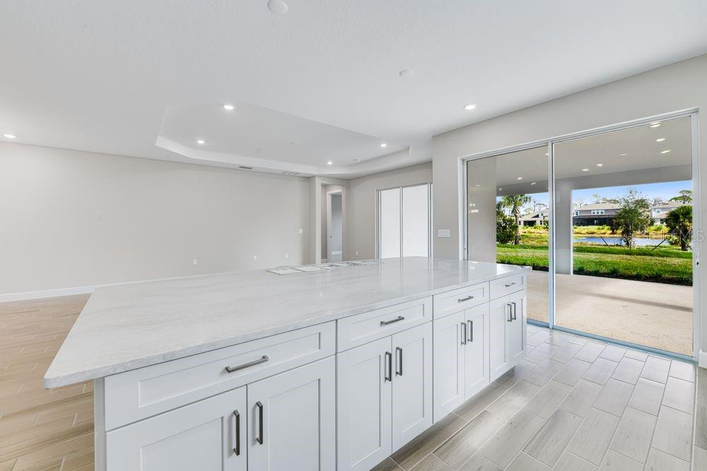 Image 17 of 53 For 8092 Moonbeam Avenue