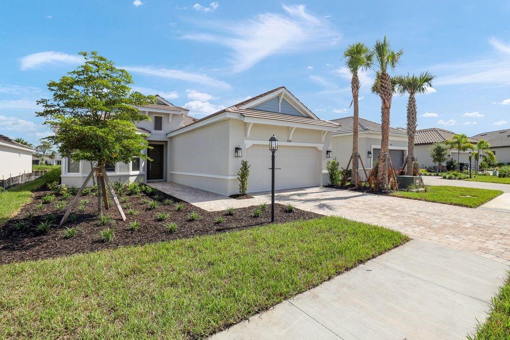 Image 30 of 55 For 8100 Moonbeam Avenue