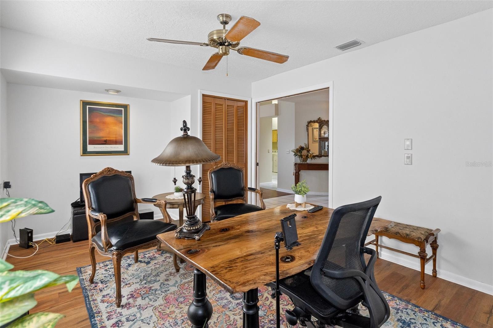 Listing photo id 27 for 46 Masters Drive