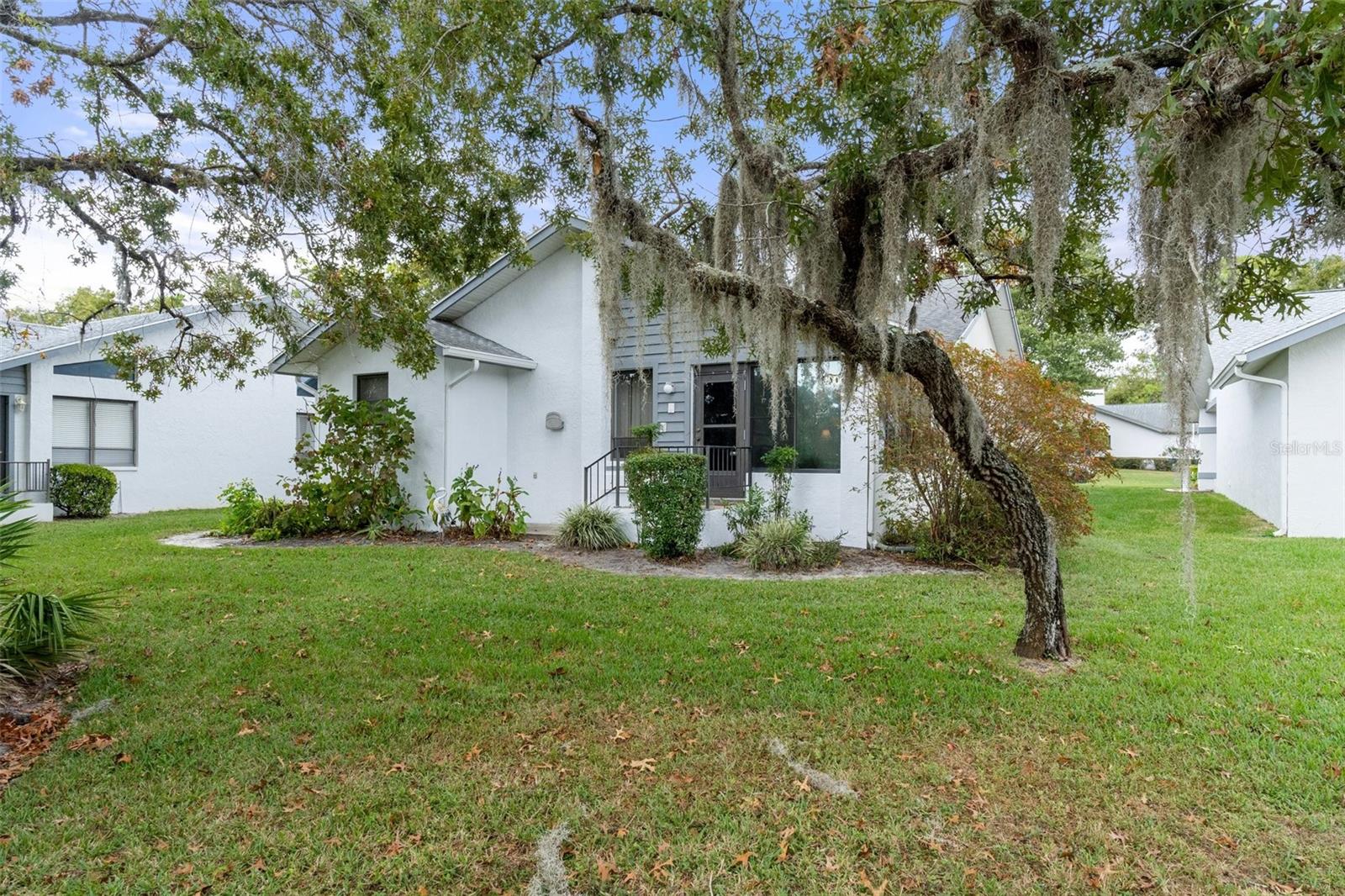 Listing photo id 36 for 46 Masters Drive