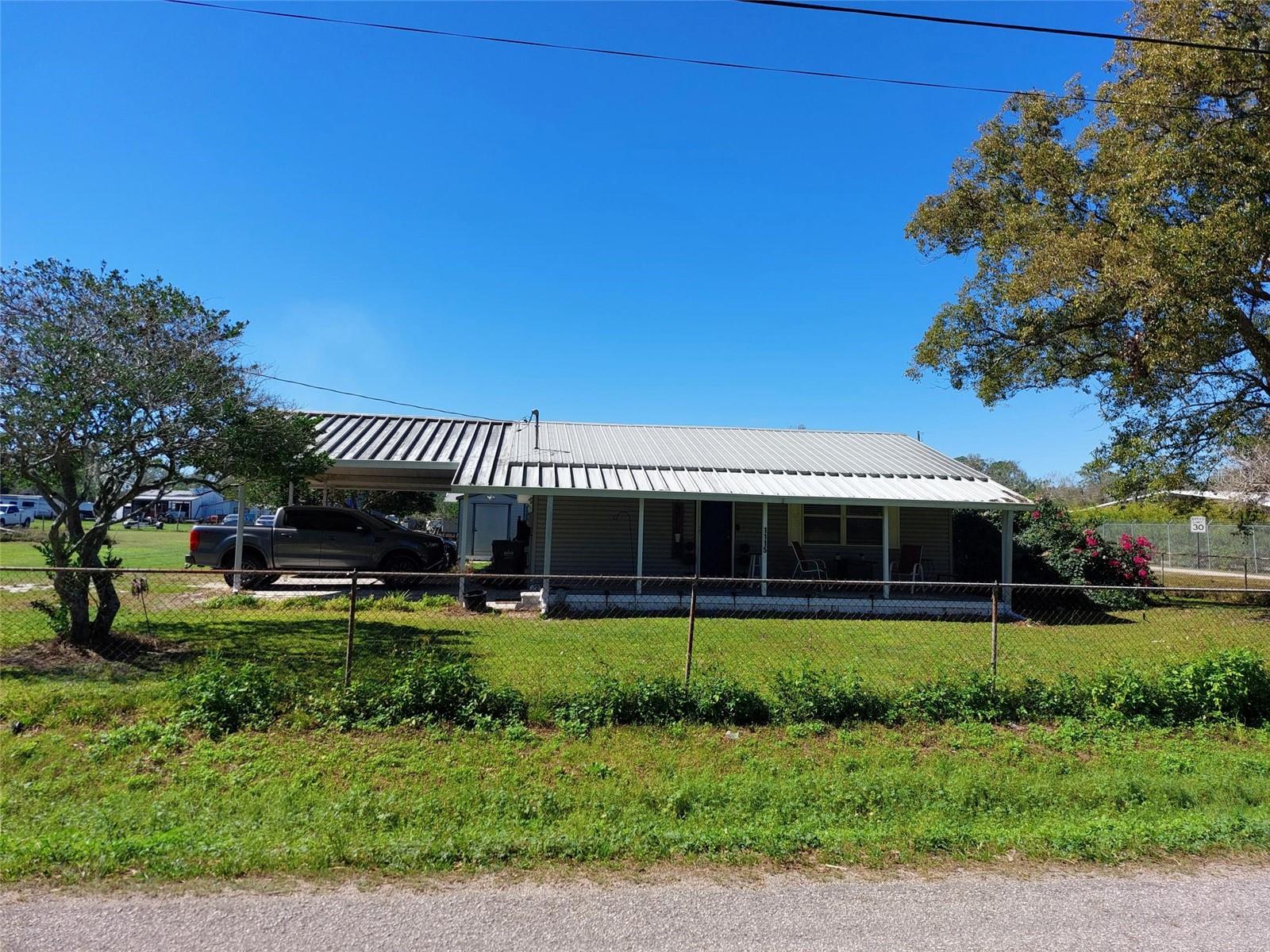 Details for 1115 27th Street Se, RUSKIN, FL 33570