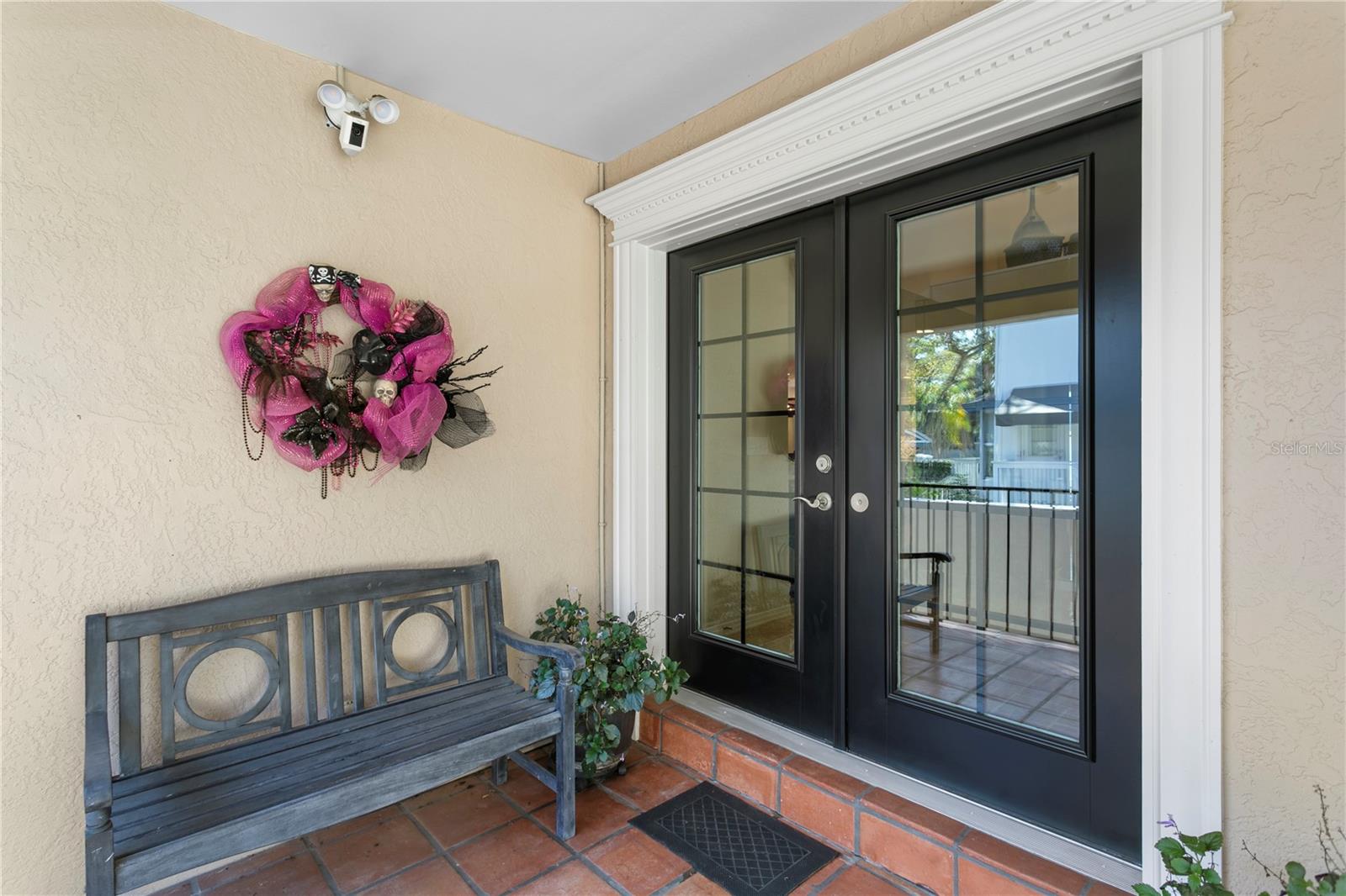 Listing photo id 2 for 4810 San Miguel Street