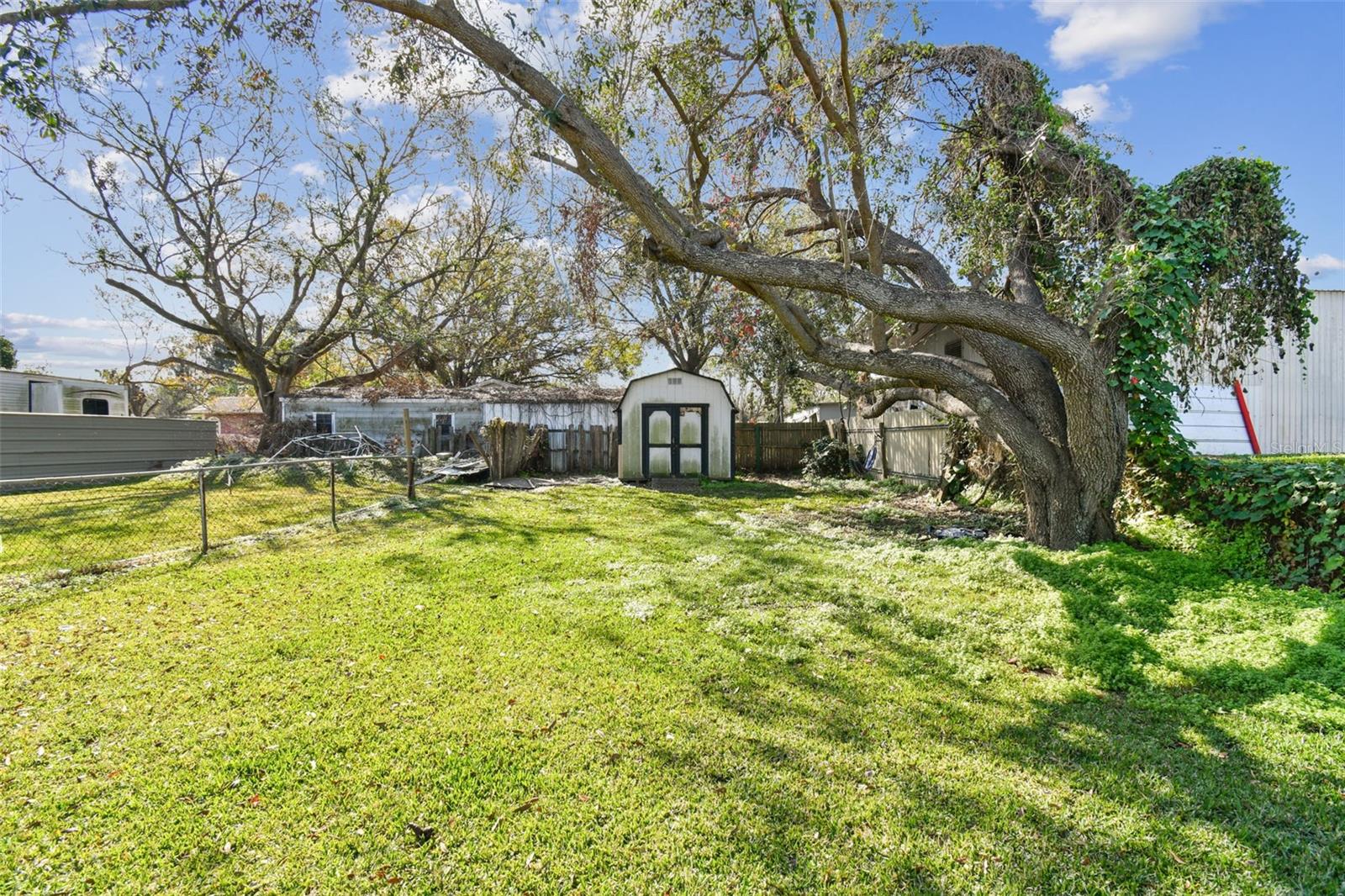 Image 82 of 97 For 6117 Lewis Avenue