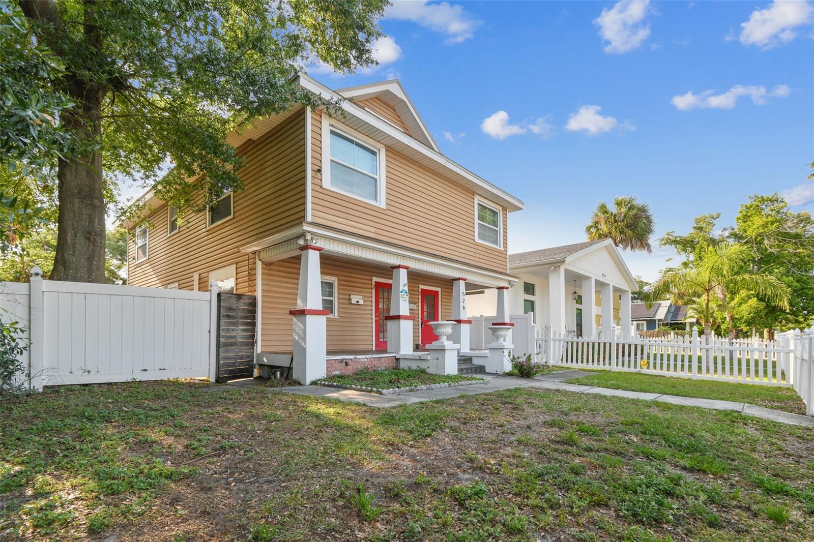 Details for 526 15th Street N, ST PETERSBURG, FL 33705