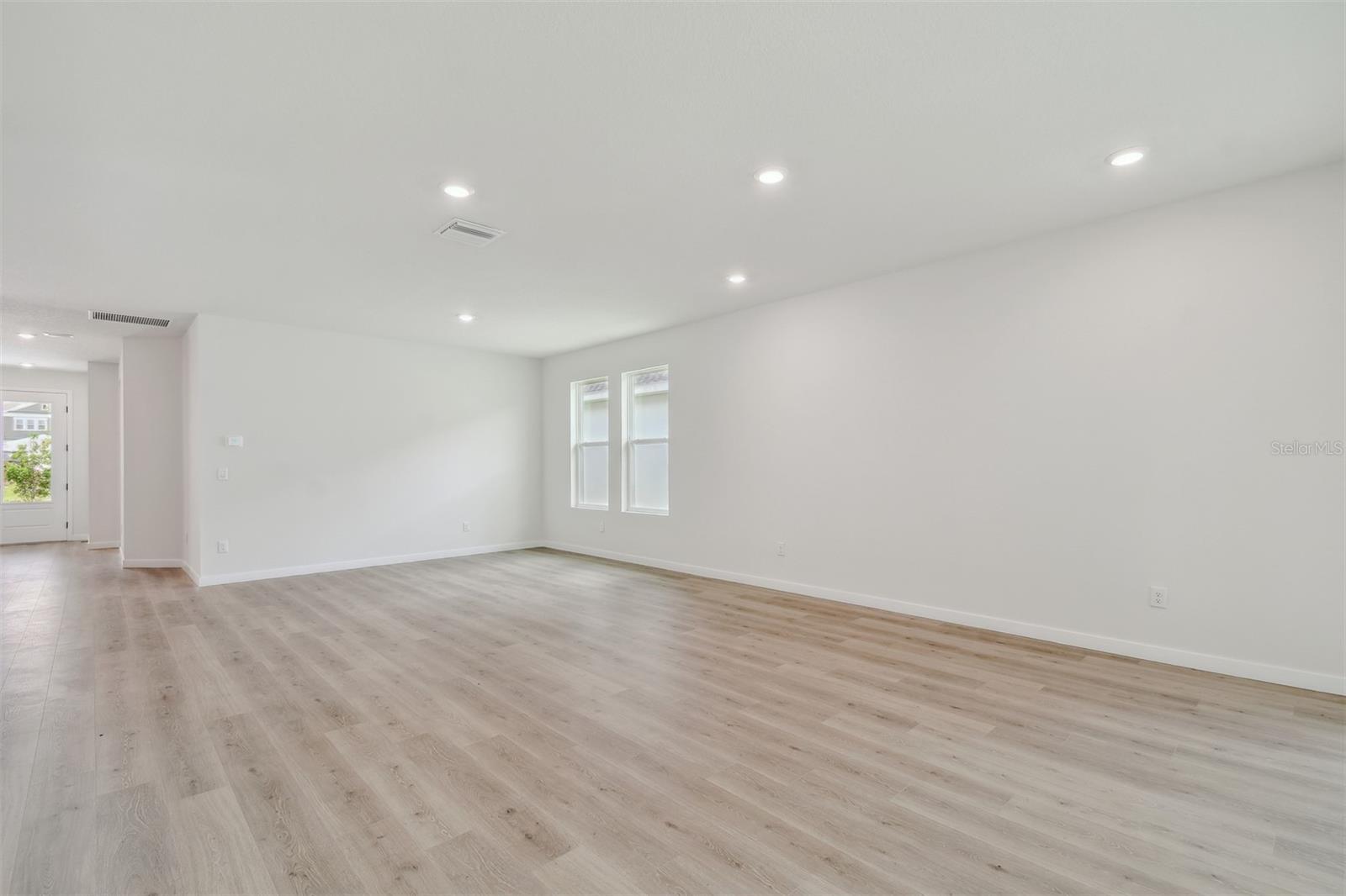 Image 20 of 41 For 28784 Rambutan Drive